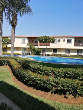 Casa en nuevo vallarta con alberca